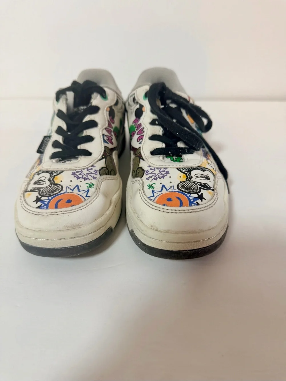 Zara Kids Mickey Mouse & Friends Graffiti Sneakers Size 31 or 13 13.5 Kids